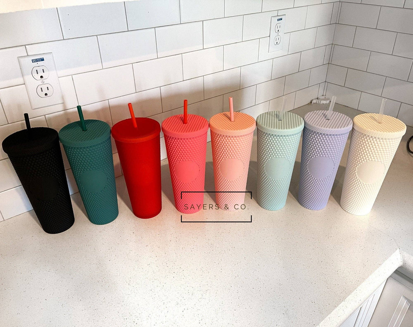24 oz Matte & Glossy Studded Screw Top Tumbler Double Walled: METALLIC RED